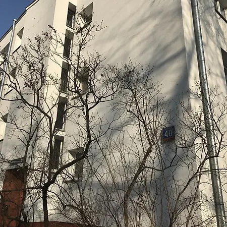 Iwicka Apartamento *